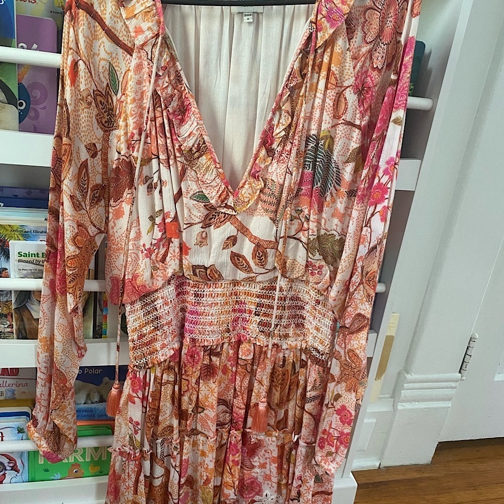 Hemant & Nandita dress Size M